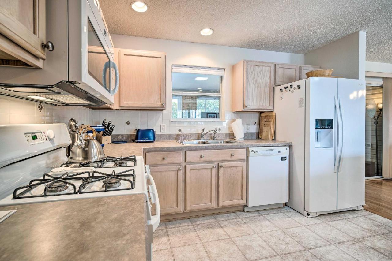 Home In The Villages With Lanai And Private Hot Tub! エクステリア 写真